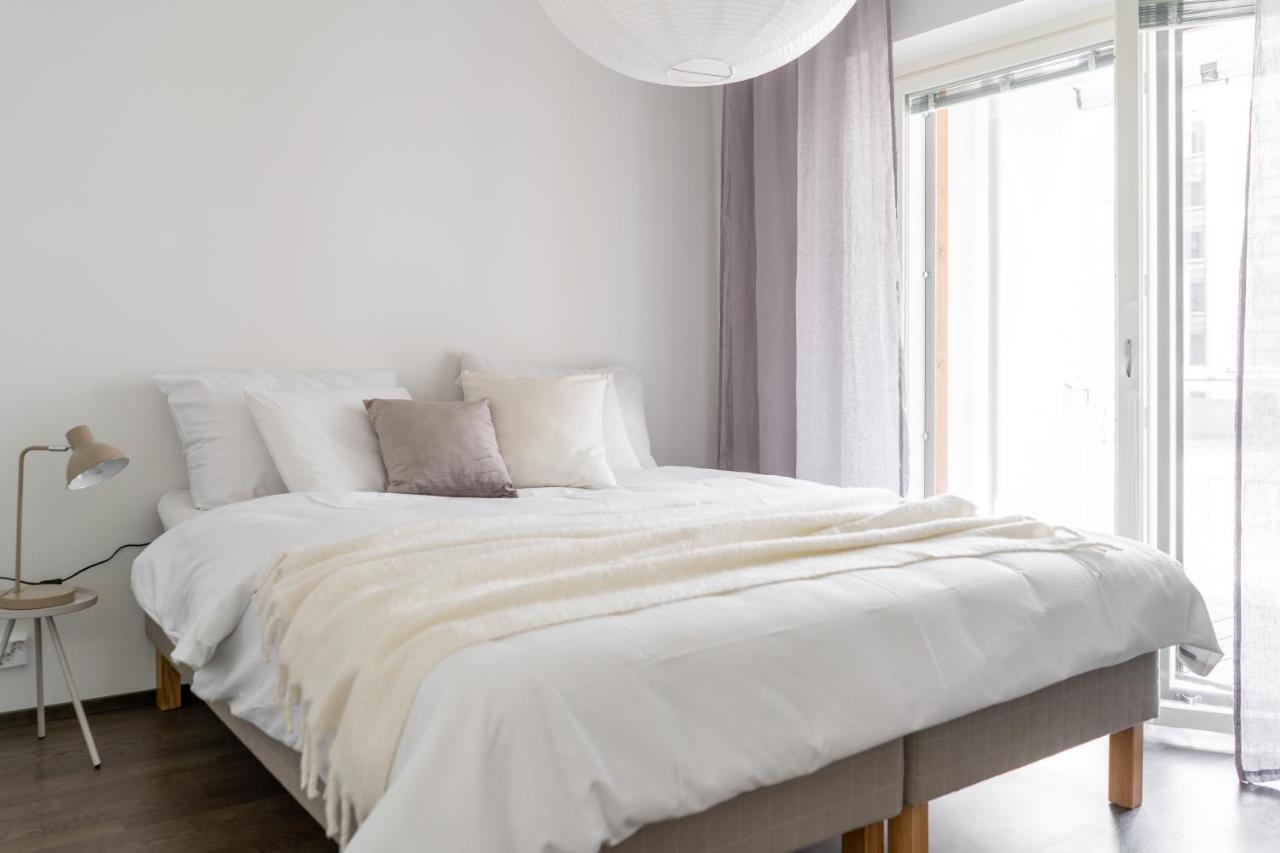 Iso Aurinkoinen Parveke Ja Hyvaet Yhteydet Apartment Helsinki Exterior foto
