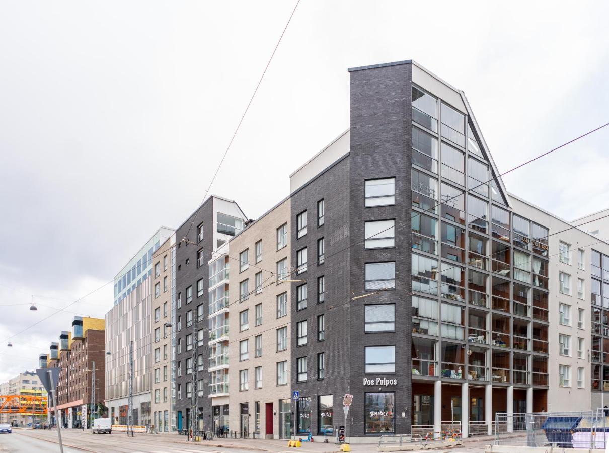 Iso Aurinkoinen Parveke Ja Hyvaet Yhteydet Apartment Helsinki Exterior foto